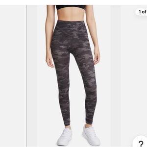 NWT SPANX Dark Camouflage Leggings